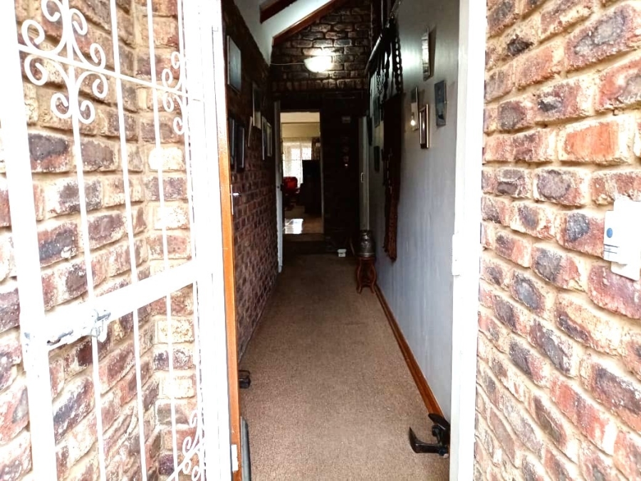 2 Bedroom Property for Sale in Parys Free State